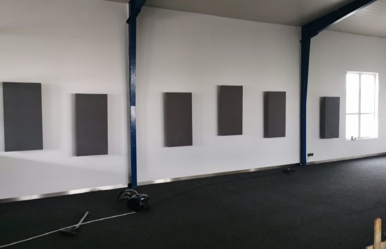 Indoor & Outdoor Hundeschule Braunschweig Indoor Trainingsbereich